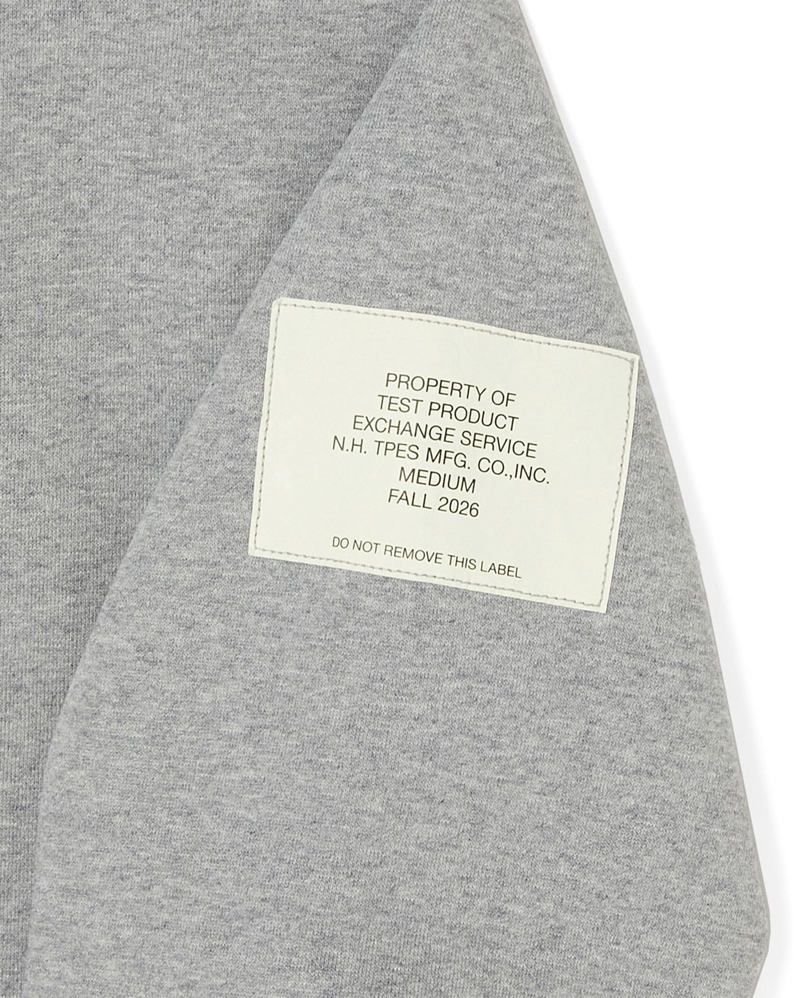 HOODED SWEATSHIRT