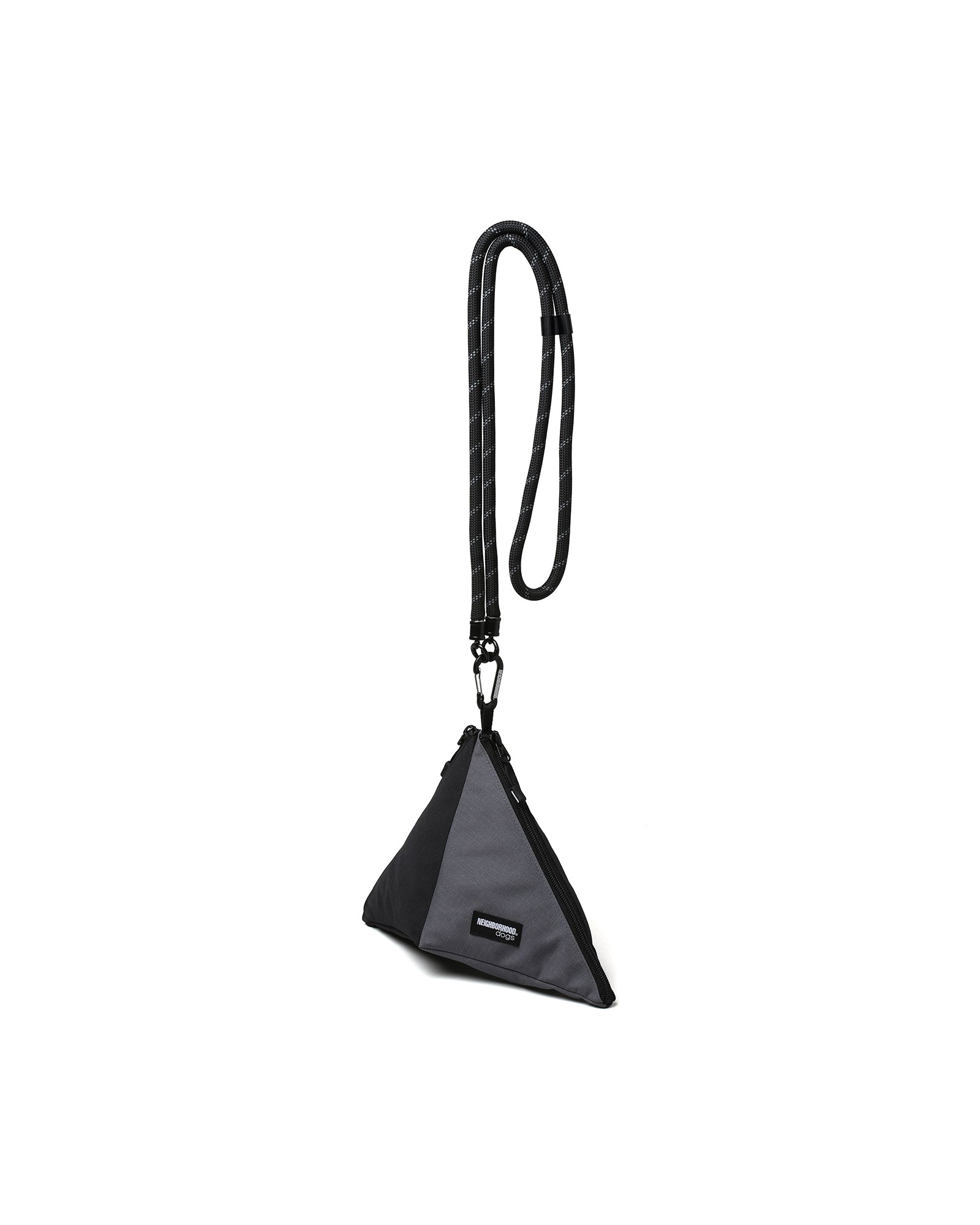 DOG TRIANGLE POUCH