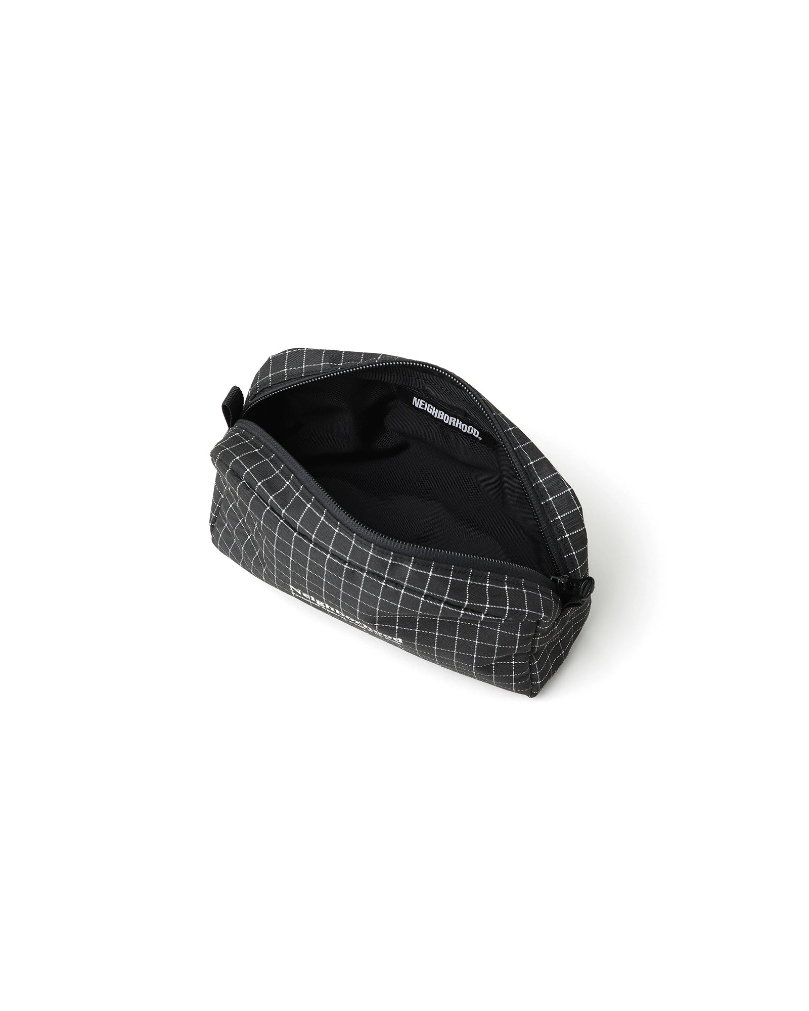REFLECTIVE POUCH