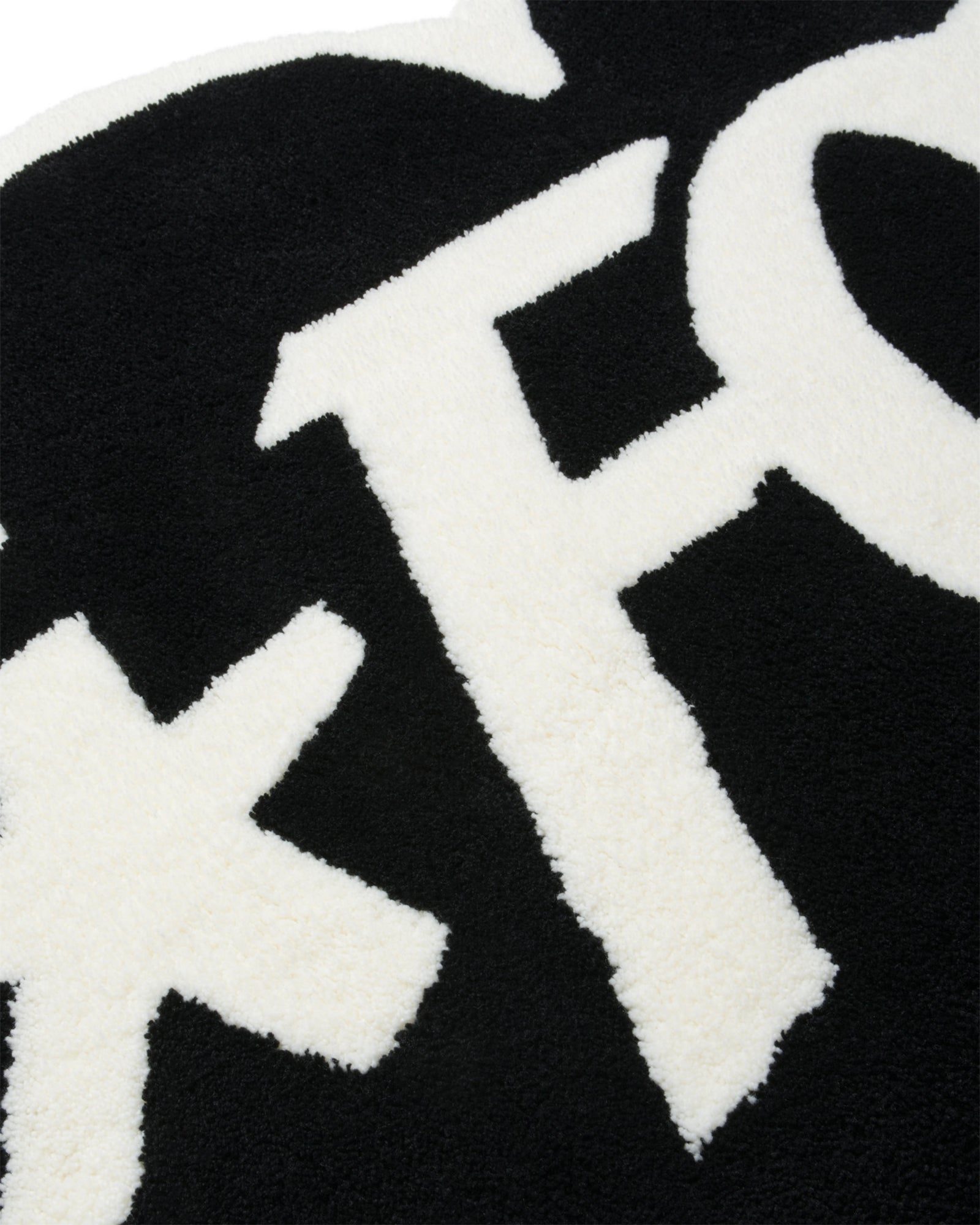 FCRB X ERIC HAZE RUG MAT(LARGE)*