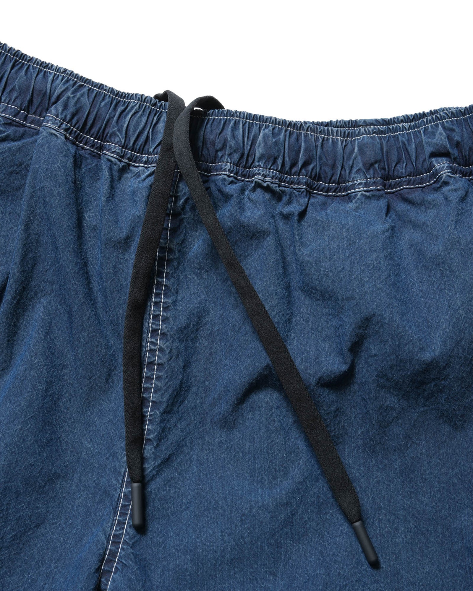 WASHED CRISP DENIM EASY SHORTS